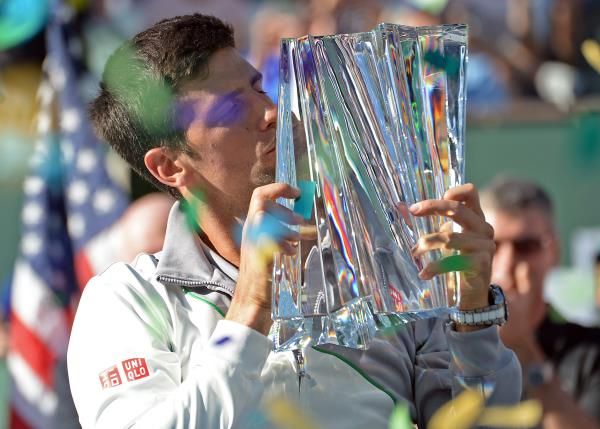 2014-03-17t001341z_1429682842_nocid_rtrmadp_3_tennis-bnp-paribas-open-federer-v-djokovic_reuters