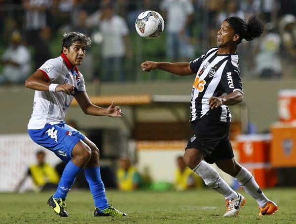 2014-03-20t011124z_2010945910_gm1ea3k0pdx01_rtrmadp_3_soccer-libertadores_reuters