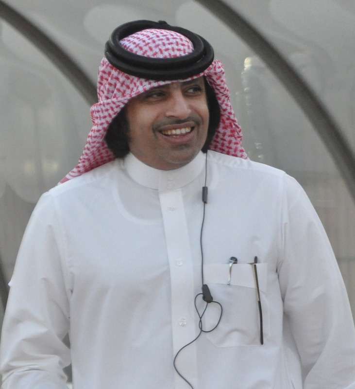 koo_15053552-old-antique-gold-frame