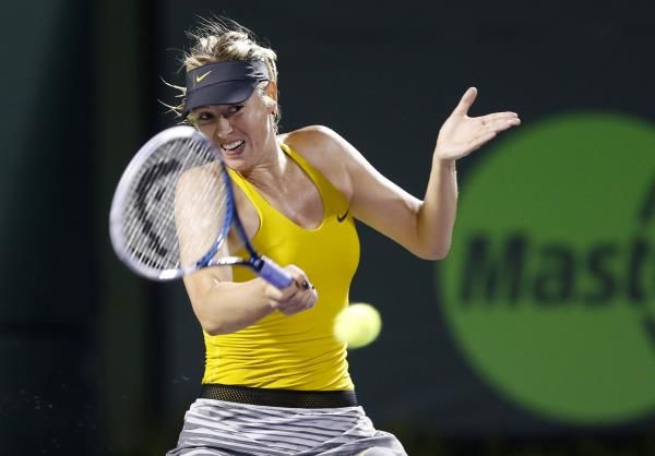 2014-03-23t014949z_492766985_nocid_rtrmadp_3_tennis-sony-open-sharapova-v-safarova_reuters