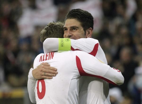 2014-03-20t203926z_1977911332_gm1ea3l0cuk01_rtrmadp_3_soccer-europa_reuters