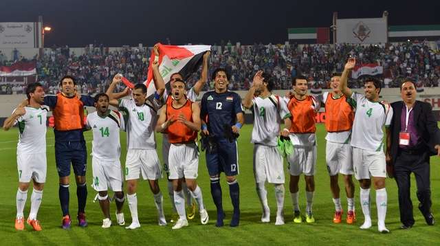 : لاعبو العراق يحتفلون بتأهلهم الى نهائيات آسيا بعد فوزهم على الصين