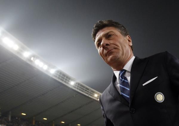 2014-03-15t202222z_1491144087_gm1ea3g0bst01_rtrmadp_3_soccer-italy_reuters