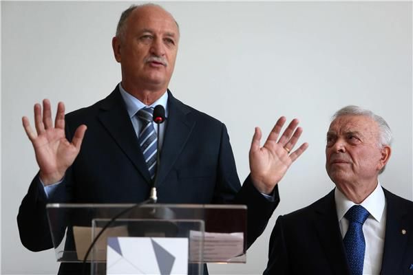 لويس فيليبي سكولاري