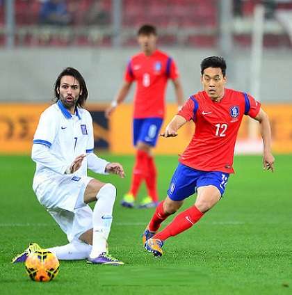 من المباراة الودية بين كوريا الجنوبية واليونان