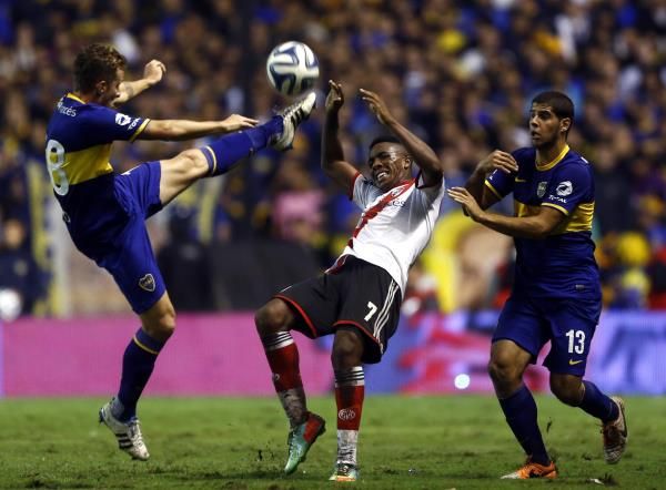 2014-03-31t003746z_1111003491_gm1ea3v0nr801_rtrmadp_3_soccer-argentina_reuters
