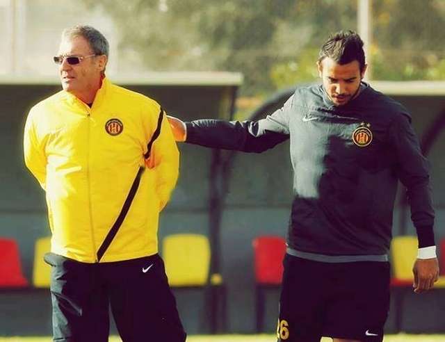 كرول مع المجموعة