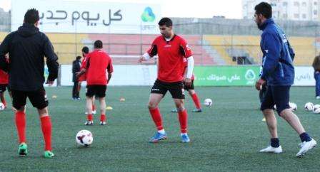 جانب من تدريبات بعض اللاعبين الجدد في المنتخب الفلسطيني