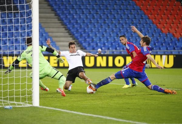 بازل السويسري و فالنسيا الإسباني