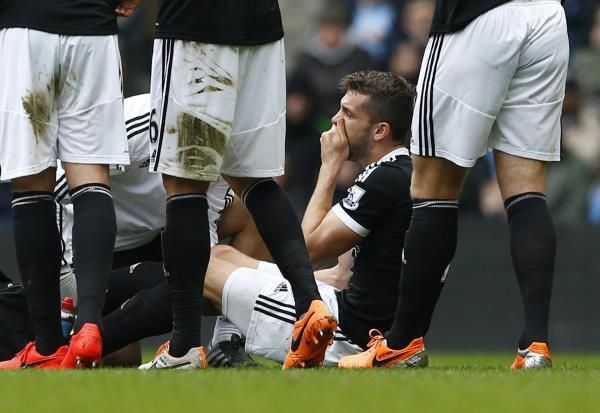2014-04-05t122852z_1241599460_gm1ea451krr01_rtrmadp_3_soccer-england_reuters
