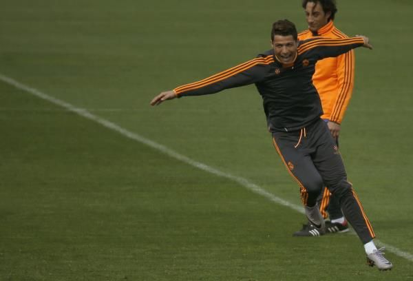2014-04-01t095527z_463865629_gm1ea411dme01_rtrmadp_3_soccer-champions_reuters