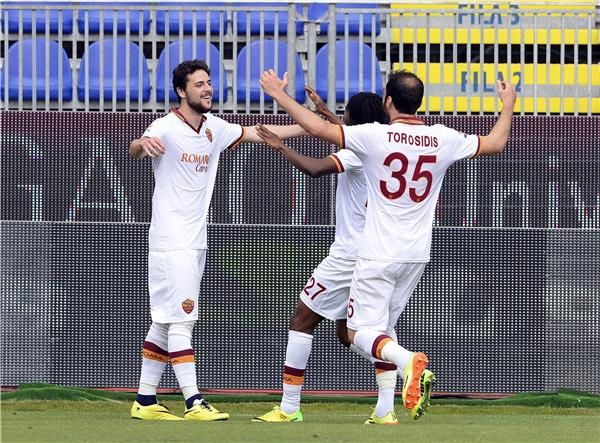 روما يواصل الضغط على السيدة العجوز