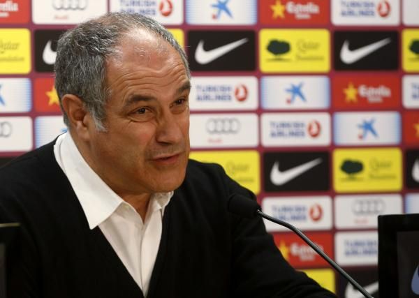 2012-12-19t195638z_1073301964_gm1e8ck0av601_rtrmadp_3_soccer-spain-vilanova_reuters