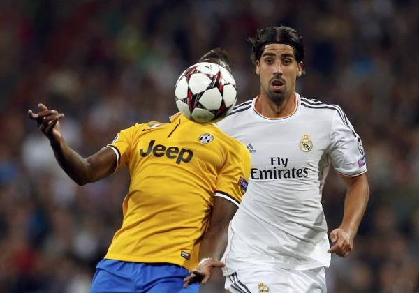 2013-10-23t210449z_2032891275_lr2e9an1mjq7e_rtrmadp_3_soccer-champions_reuters