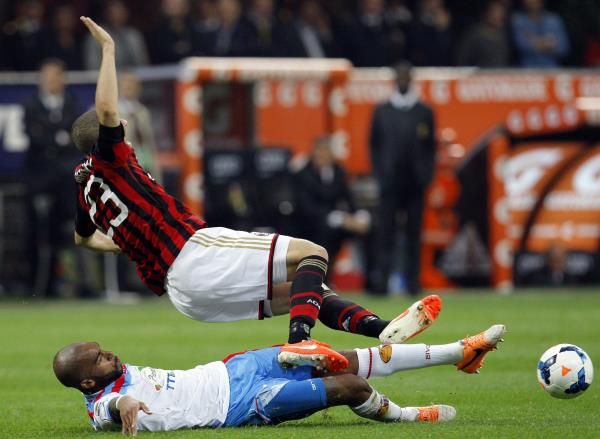 2014-04-13t205351z_279588991_gm1ea4e0dj101_rtrmadp_3_soccer-italy_reuters