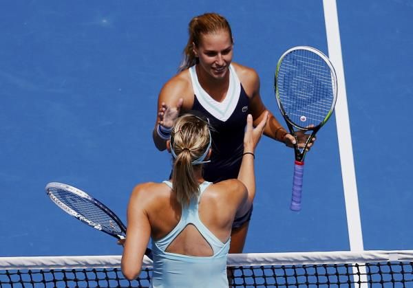 2014-01-20t023835z_1971505737_sr1ea1k07bzhu_rtrmadp_3_tennis-open_reuters