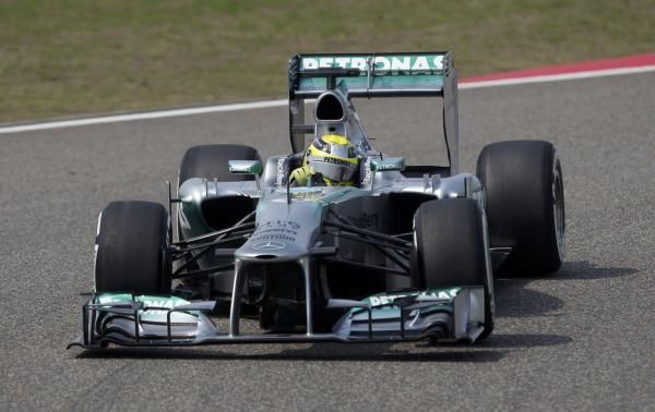2013-04-12t065323z_1757576711_sr1e94c0j4f2b_rtrmadp_3_motor-racing-prix_reuters