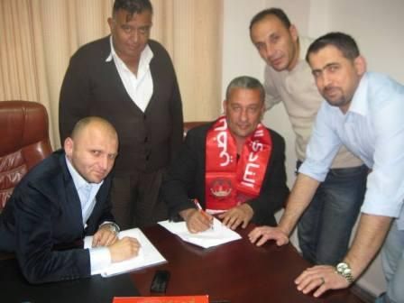 فطافطة يجدد عقده مع أهلي الخليل الفلسطيني