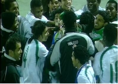 فرحة جماعية بلقب البطولة للاعبي المنتخب السعودي 