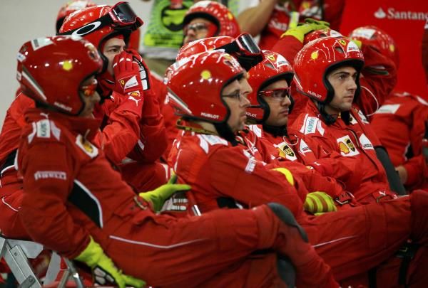 2014-04-06t160936z_1775262185_sr1ea4618vm26_rtrmadp_3_motor-racing-prix_reuters