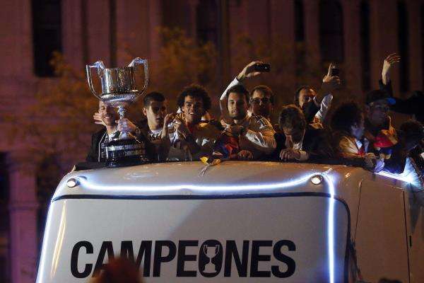 2014-04-17t034853z_2079077764_gm1ea4h0wom01_rtrmadp_3_soccer-spain-cup_reuters