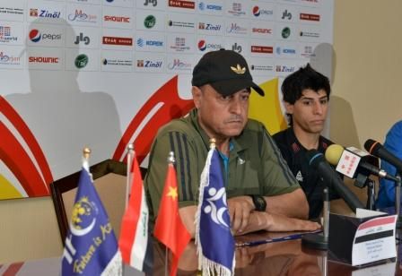 حكيم شاكر مدرب المنتخب العراقي