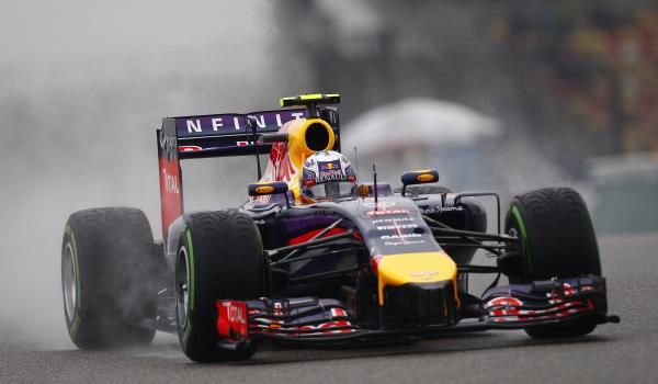 2014-04-19t043716z_1122050042_gm1ea4j0yz001_rtrmadp_3_motor-racing-prix_reuters
