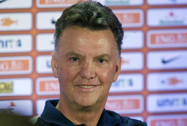 2014-04-22t100342z_176902595_gm1ea4m1dxg01_rtrmadp_3_soccer-england-moyes-replacement_reuters