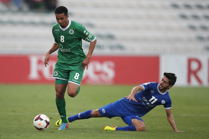 الشباب الإماراتي
