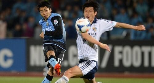 من مباراة فريقي كاواساكي الياباني واولسان الكوري