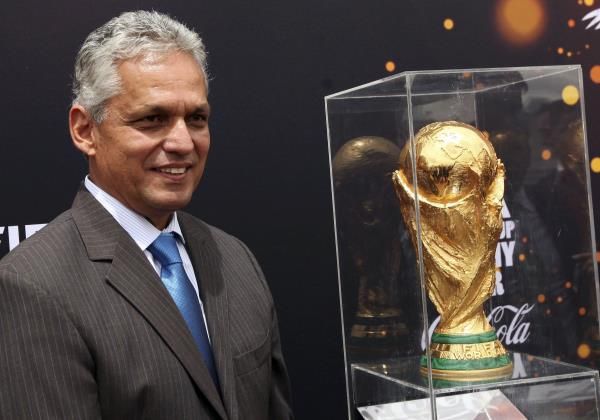 2014-01-28t013913z_2031085363_gm1ea1s0qld01_rtrmadp_3_soccer-world_reuters