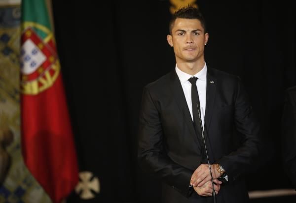 2014-01-20t181328z_1467612739_gm1ea1l060i01_rtrmadp_3_soccer_reuters