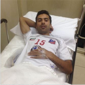 وليد علي خلال فحصه في احدى المستشفيات