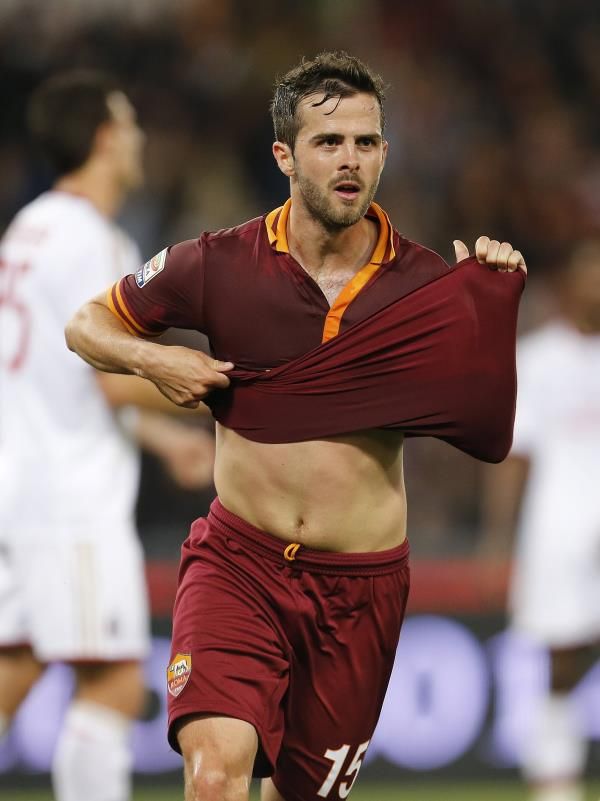 2014-04-25t195221z_2123403668_gm1ea4q0ap501_rtrmadp_3_soccer-italy_reuters