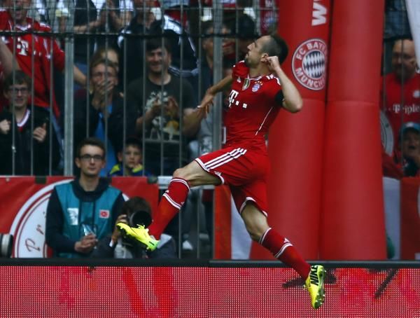 2014-04-26t135839z_451210341_bm2ea4q189f01_rtrmadp_3_soccer-germany_reuters