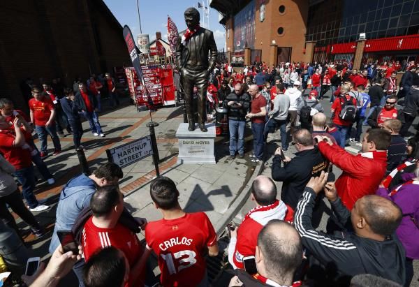2014-04-27t121555z_1066562015_gm1ea4r1k5n01_rtrmadp_3_soccer-england_reuters
