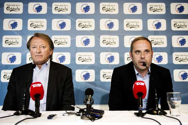 يانسن على اليمين