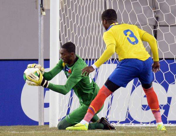 2013-11-16t021822z_1825176615_nocid_rtrmadp_3_soccer-friendly-argentina-vs-ecuador_reuters