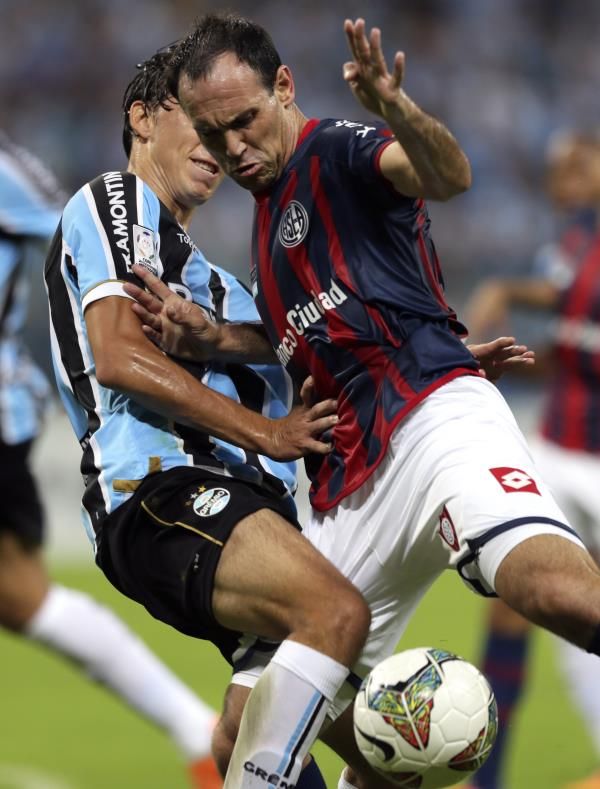 2014-05-01t020143z_1731334483_gm1ea510rio01_rtrmadp_3_soccer-libertadores_reuters
