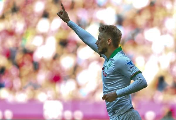 2014-04-26t142245z_827524919_bm2ea4q19bf01_rtrmadp_3_soccer-germany_reuters