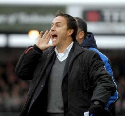 مـدرب نــادي لـيـدز يـونـايـتـد - ديـنـيـس وايــس