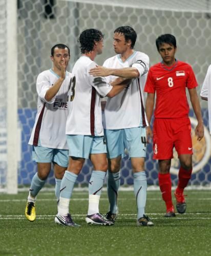 2010-07-24t160329z_01_sgp05_rtridsp_3_soccer_reuters