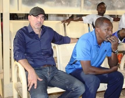  نصر الدين النابي ومساعده