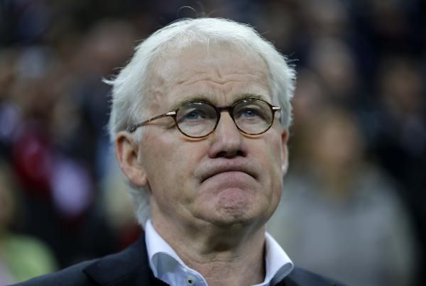 2012-11-14t210411z_290277802_gm1e8bf0e0w01_rtrmadp_3_soccer-friendly_reuters