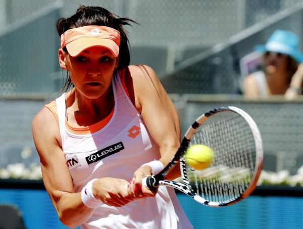 2014-05-05t125416z_1686096753_gm1ea551lyl01_rtrmadp_3_tennis-women-madrid_reuters