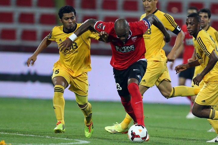 صورة أرشيفية من مباراة الأهلي والوصل في الدوري الإماراتي