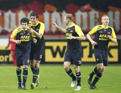 2010-11-20-00000102458048