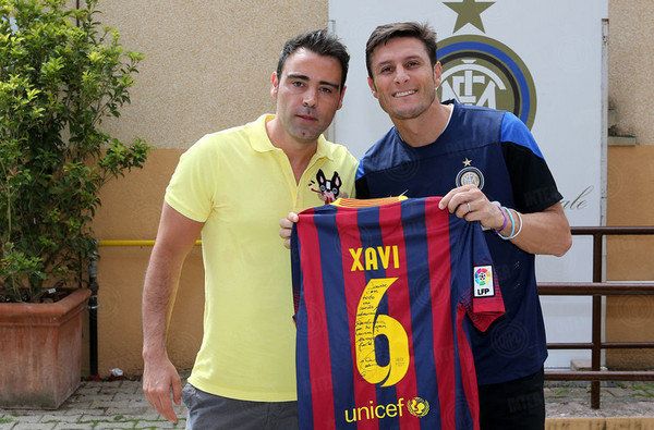 alex-hermano-de-xavi-junto-a-z_54406760806_54115221154_600_396