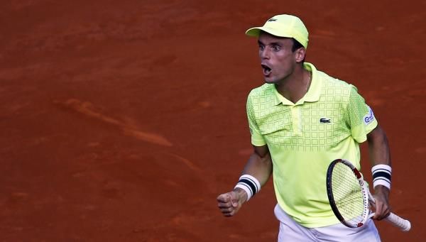 2014-05-09t172759z_1934393433_gm1ea5a03zu01_rtrmadp_3_tennis-men-madrid_reuters