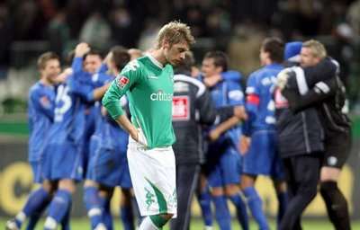 2008-02-03-00000301243879